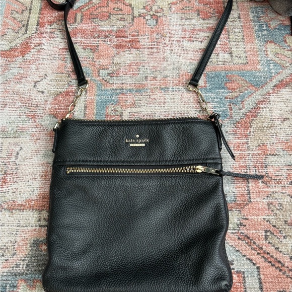 kate spade Handbags - Kate Spade Black Leather Crossbody Bag